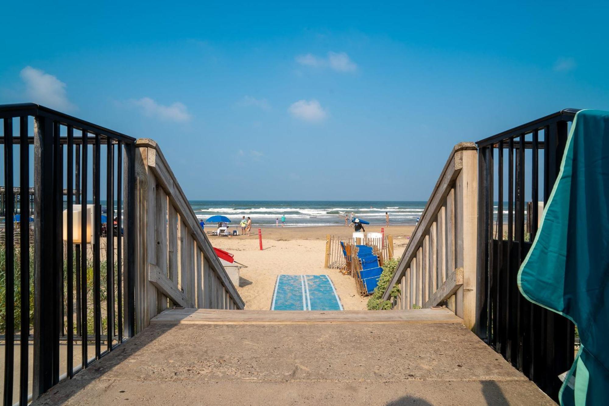 Herons Haven Coastal Elegance With Pool Access 223 South Padre Island Exterior foto